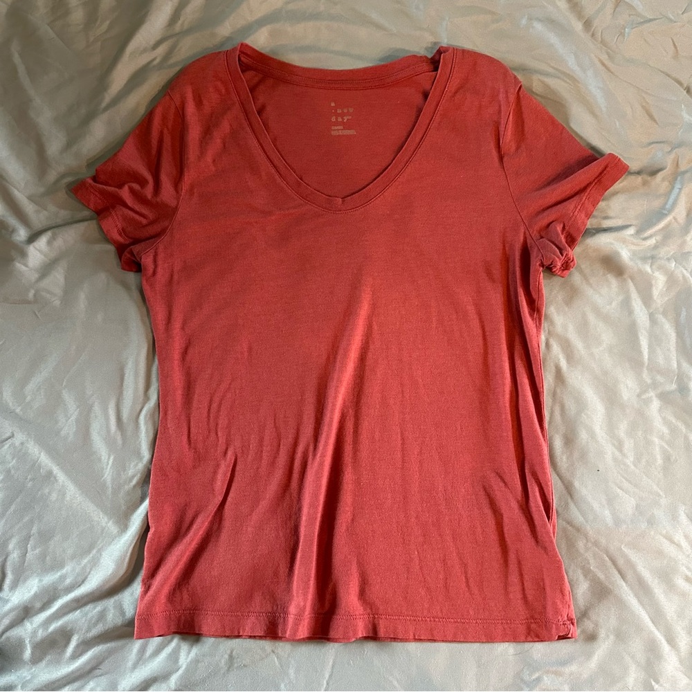 A New Day - T-Shirt - Red - Sz: M